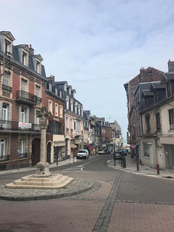 Le Toit D'Albatre Vila Le Tréport Exterior foto